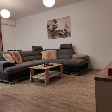 Armony Apartament Temesvár Kültér fotó