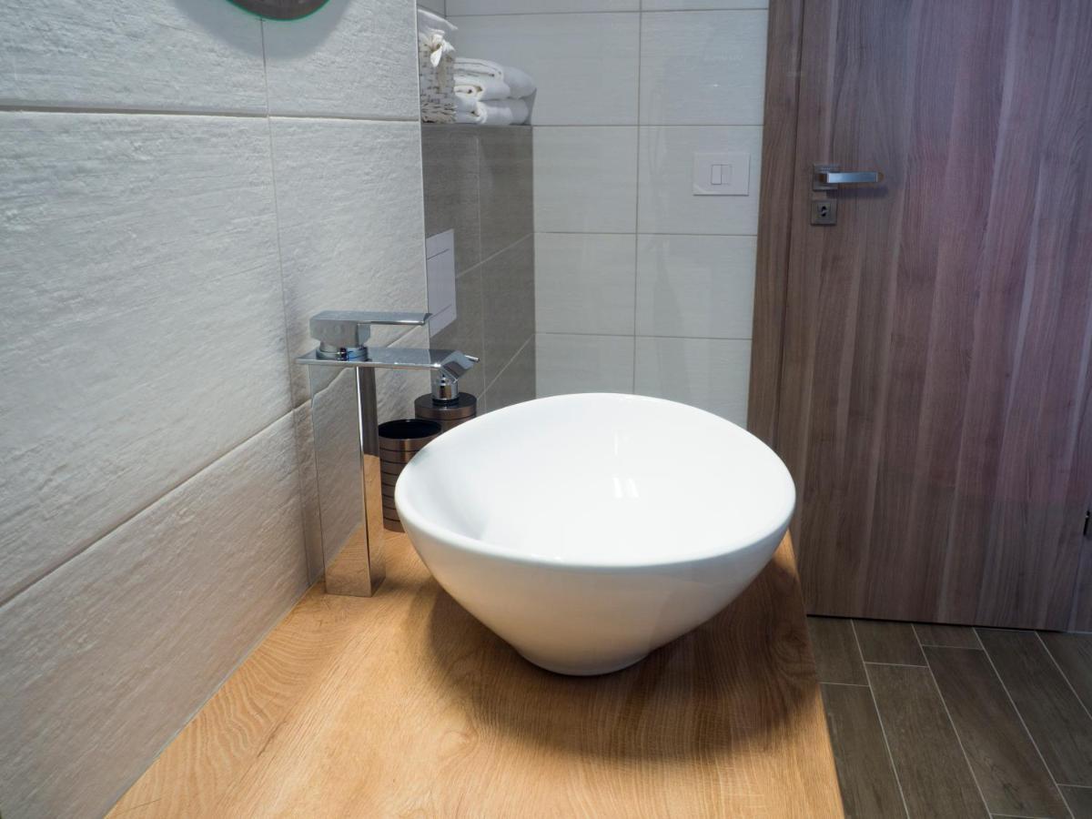 Armony Apartament Temesvár Kültér fotó